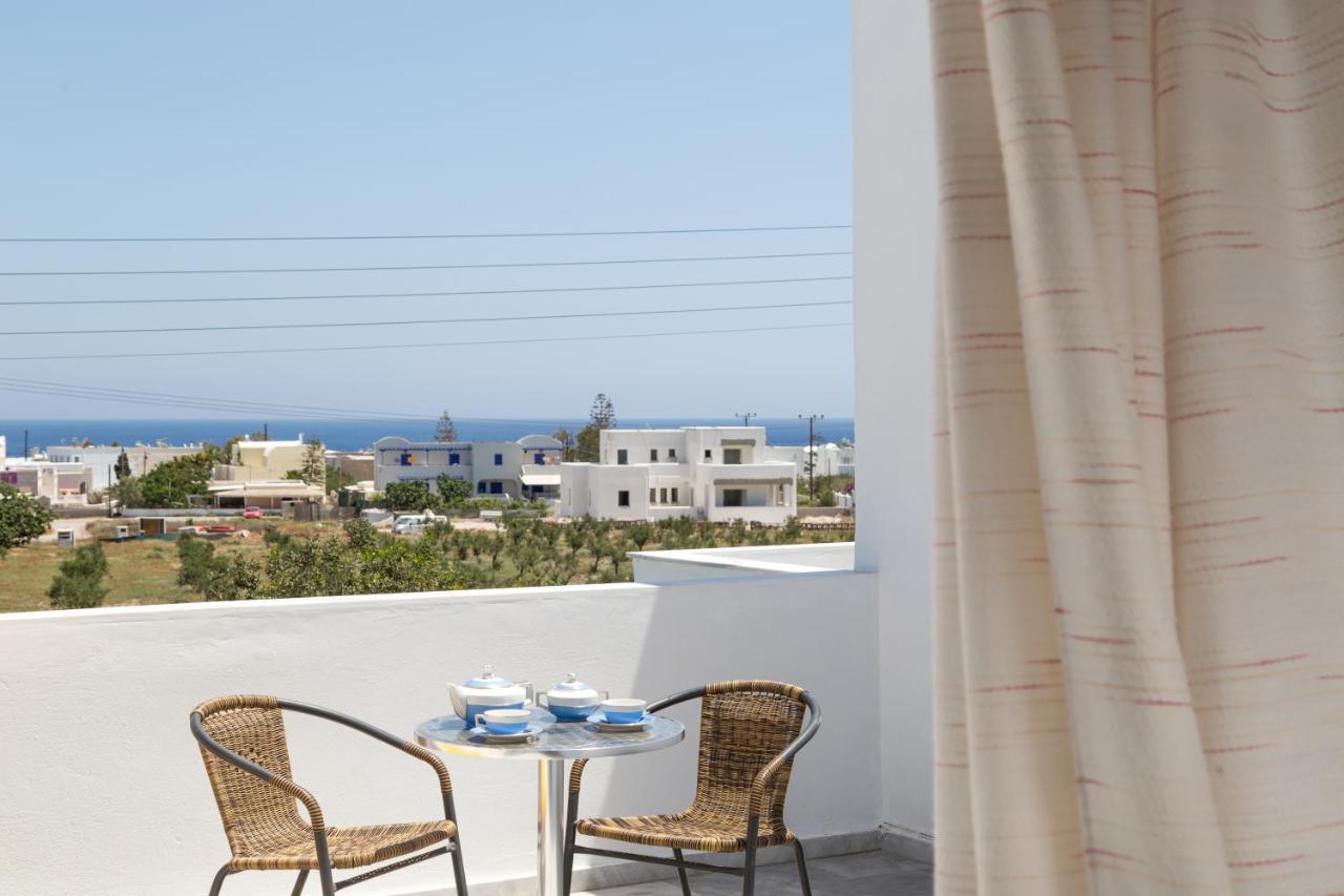Areti Hotel Kamári Kültér fotó